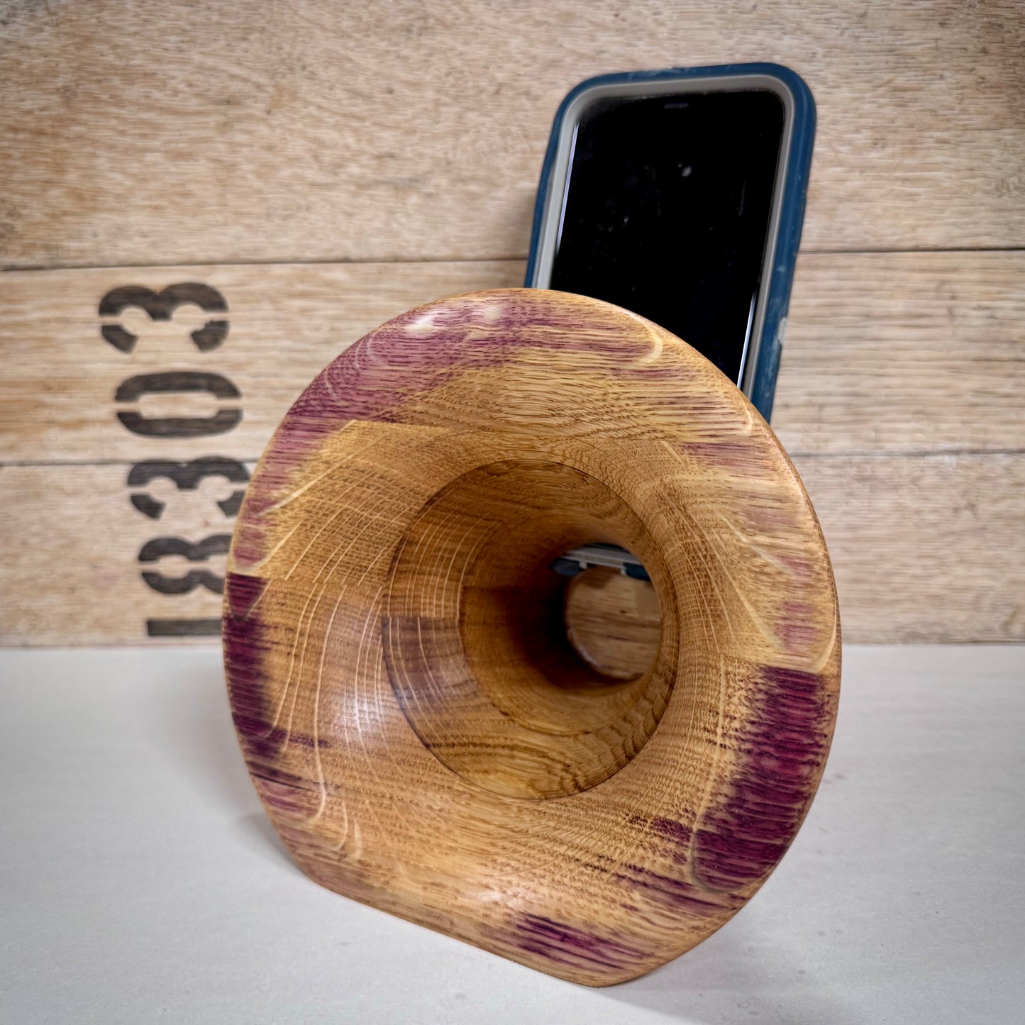 The Wine Barrel Magnifier